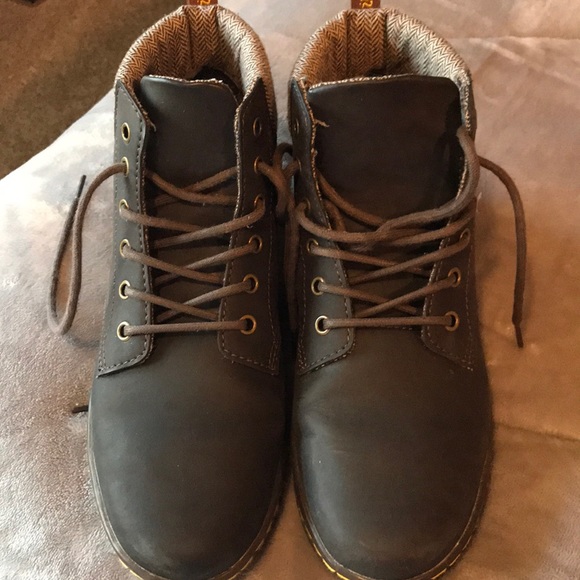 dr martens maelly brown